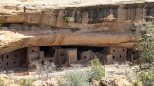Photo of the Cliff Palace in Mesa Verde National Park taken by Applied Worldwide Lifestyle founder Luke Hanna