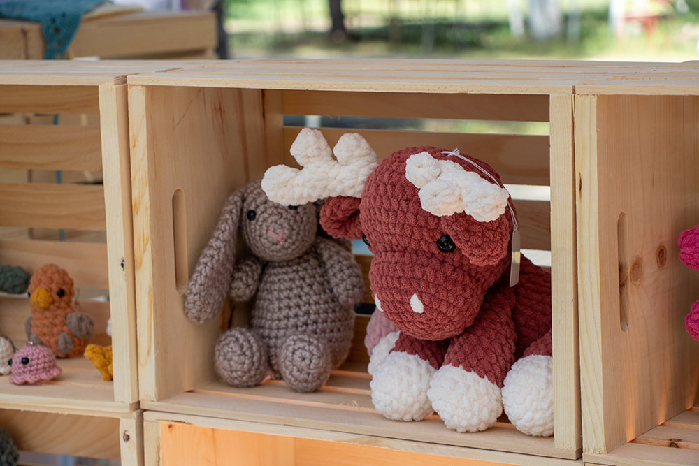 Photo of crocheted animals at the Hartman Castle Art Fair for Applied Worldwide blog "Hartman Castle Welcome Community for First Time in Century"