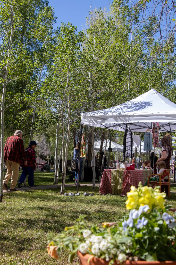 Photo of community members arriving to the Hartman Castle Art Fair for Applied Worldwide blog "Hartman Castle Welcome Community for First Time in Century"